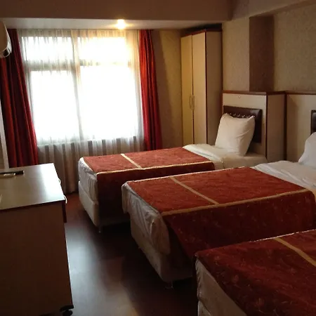 Tayhan Hotell 3*