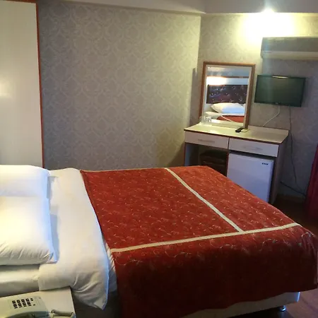Tayhan Hotell
